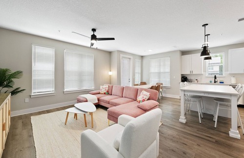 Deerwood Apartment | Beachy Getaway: 3BR/3BA Posh Units w./Pool & Gym