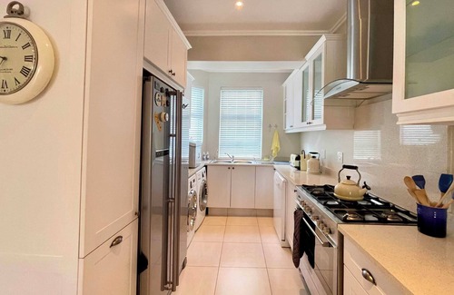 Robberg Beach Apartment | Beachy Head Hideaway 5 | 🏊🏼Pool, Robberg Beach 🏖