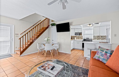 Belleair Beach Apartment | Beachy Keen Cottage