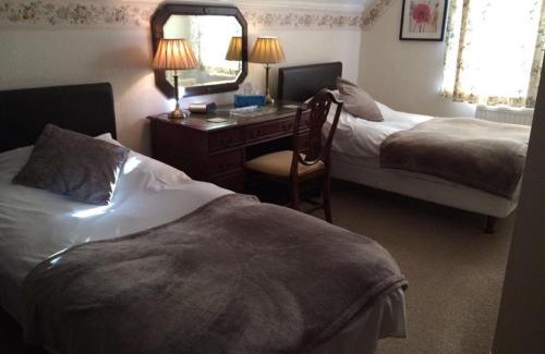 Meads Bed & Breakfast | Beachy Rise