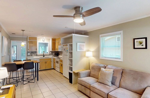 Jekyll Island House | BEACHY SISTERS A 2 Bedroom 2 Bath