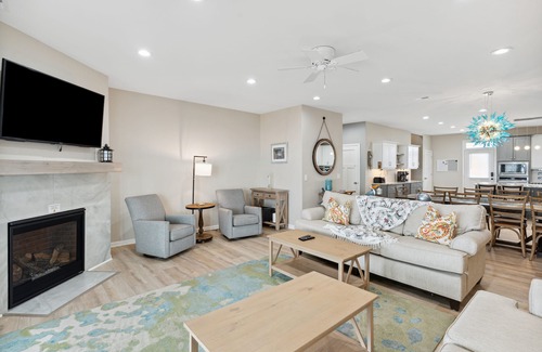 Folly Beach House | BeachZilla! Oceanfront Pet Friendly! Screen Porch with Dining Area