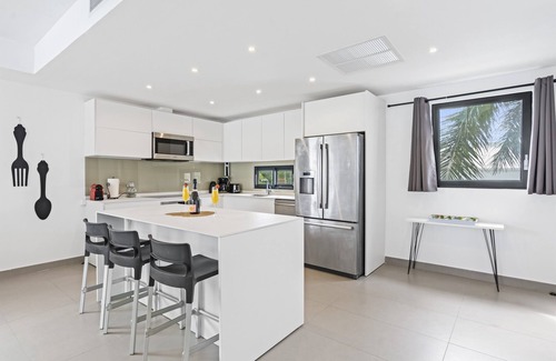 Beacon Hill Condo | Beacon Hill Hideaway: Luxury Condo in Simpson Bay