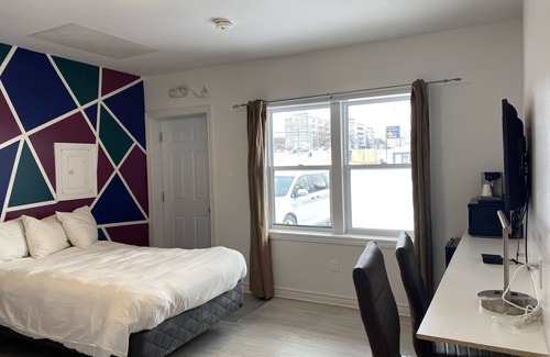 Beacon Hill South - Cardinal Heights Hotel | Beacon Hill Motel