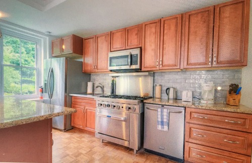 Newburgh House | Beacon Water view, Relax retreat.