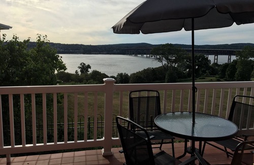 Newburgh House | Beacon Water view, Relax retreat.