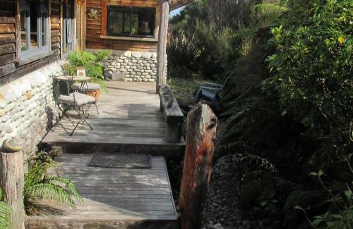 Charleston Ski Chalet | Beaconstone - off grid retreat