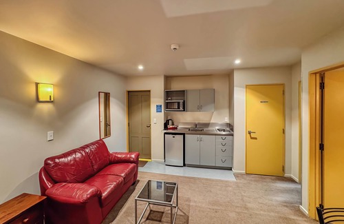 Edgeware Hotel | Bealey Avenue Motel