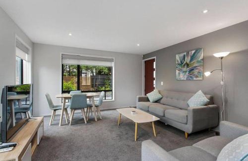 Edgeware Apartment | Bealey Delight