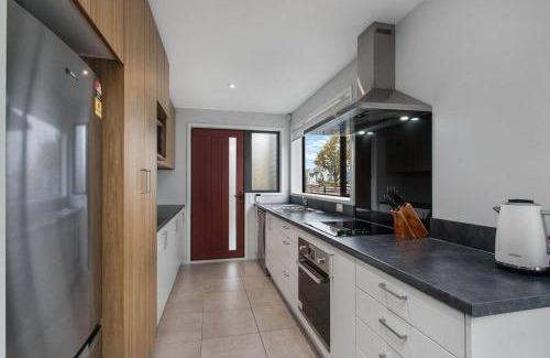 Edgeware Apartment | Bealey Delight