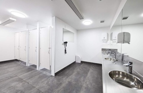 Edgeware Hotel | Bealey Quarter
