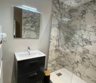 Niergnies Apartment | Bealtitude