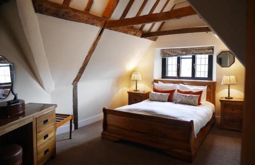 Oxford Hotel | Bear and Ragged Staff