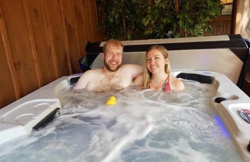 Gravenhurst Bed & Breakfast | Bear & Butterfly Bed and Breakfast