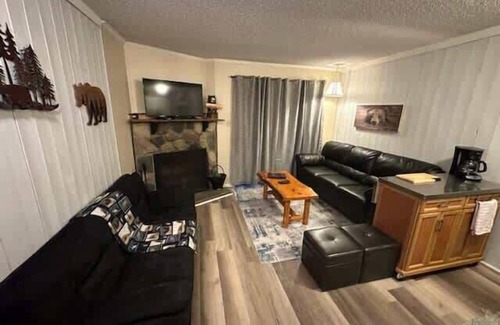 Ruidoso Condo | Bear Canyon Condo #129