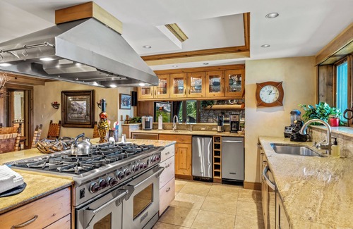 Steamboat Springs Condo | Bear Claw 306 Luxury Slope-side Condo With Ski-In/Ski-Out Access!