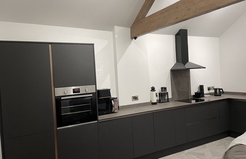 Belper Cottage | BEAR COTTAGE, romantic, character holiday cottage in Heage
