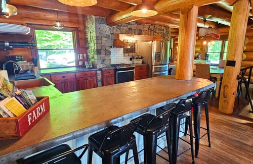Rockwood Cabin | Bear Cove Hideaway- Secluded Cabin on Lake Brassua