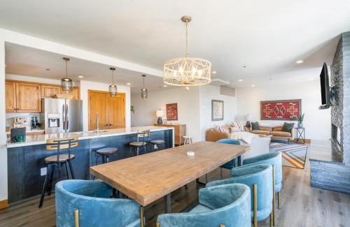 Mountain Village Apartment | Bear Creek Lodge 408 by Alpine Lodging Telluride