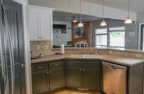 Meridian House | Bear Creek Park |Large Home | Roaring Springs | Theatre Room