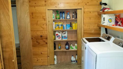Anchor Point House | Bear Den Vacation Home