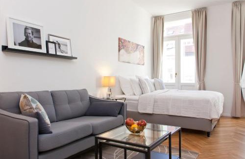 Andel Apartment | Bear Fountain Residence