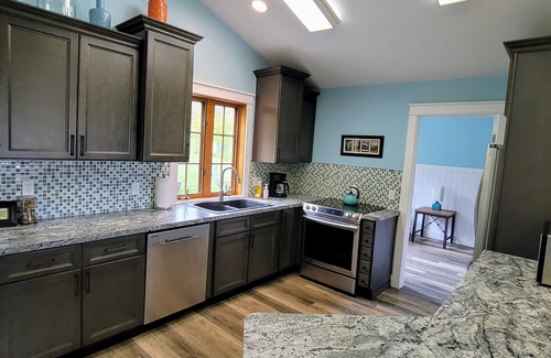 Glen Arbor House | Bear Haven Cottage at Glen Lake Narrows