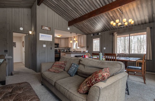 Ludlow Cabin | Bear Hill Cabin 4 Bedroom Cabin