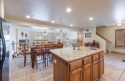 Bear Hollow Village House | Bear Hollow Hideaway! Private HOT TUB and Patio!