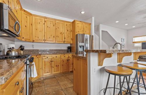 Bear Hollow Village House | Bear Hollow Village 5519 by Moose Management