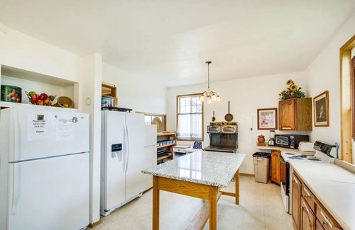Paris House | Bear Lake Family Reunions, Group Gatherings, Corporate Retreats