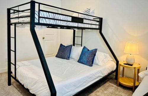 Garden City House | Bear Lake Retreat - Walk to Marina & Market!
