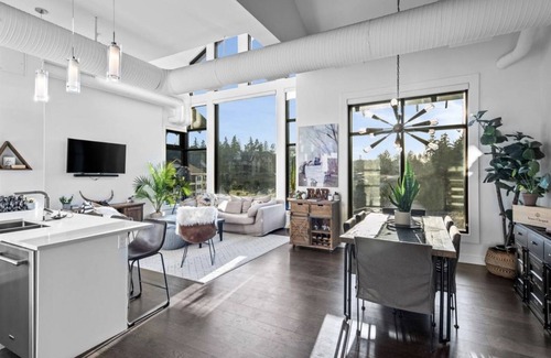Bear Mountain Resort Condo | Bear Mountain Golf Resort Loft steps to 36 Holes of Golf