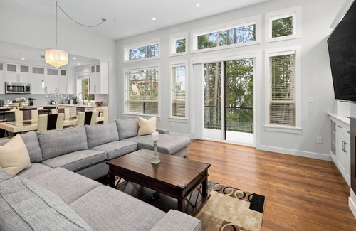 Bear Mountain Resort House | Bear Mountain Resort Community Luxury House
