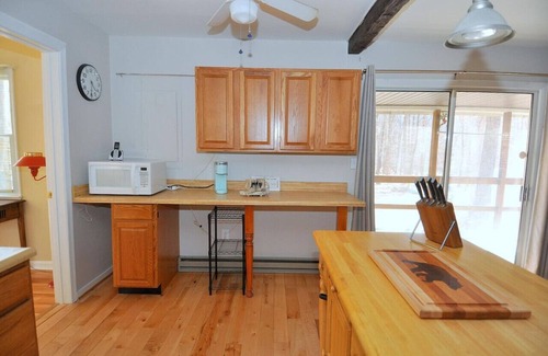 Great Cacapon Cabin | Bear Necessities -Forget your Worries!