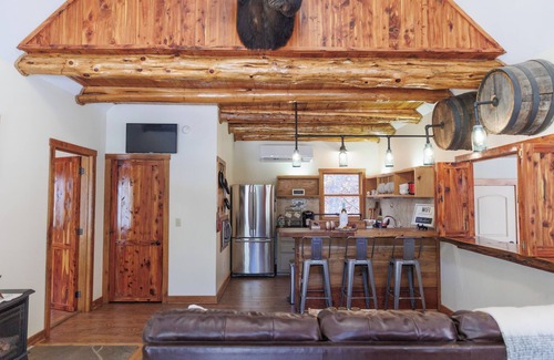 Vesuvius House | Bear Necessities