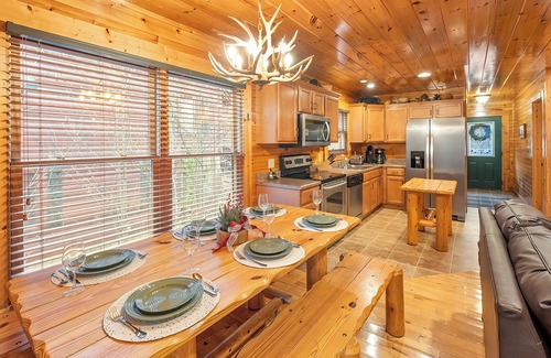 Hemlock Hills Cabin | Bear Path Lodge - Hot Tub, Fireplace, Game Room, Minutes to Gburg, Wooded Views