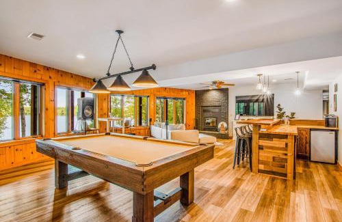 Lac du Flambeau House | Bear Pause Retreat & The Stone House