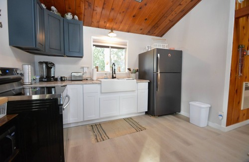Bass Lake Cabin | Bear Paw- Lake Area located in Willow Cove
