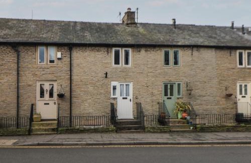 Hayfield House | Bear Pit Cottage