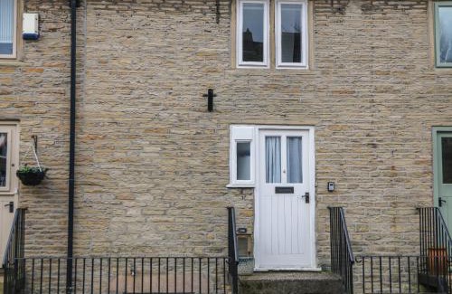 Hayfield House | Bear Pit Cottage