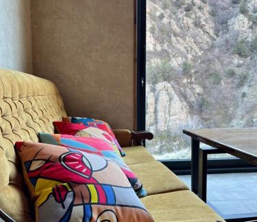 Yeghegis Apartment | Bear's Dan Inn