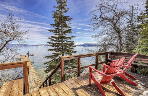 Tahoe City House | Bear's Den Lakefront - Classic Cabin, Private Pier, Pet-Friendly, Walk to Everything!