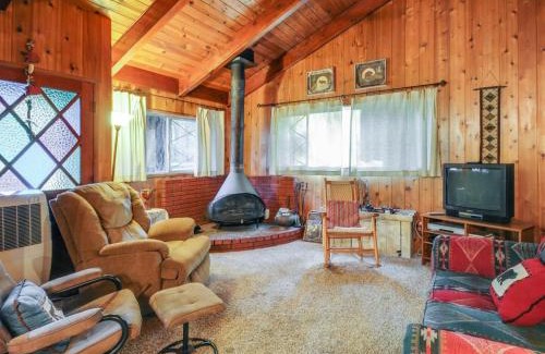 Idyllwild House | Bear's Den