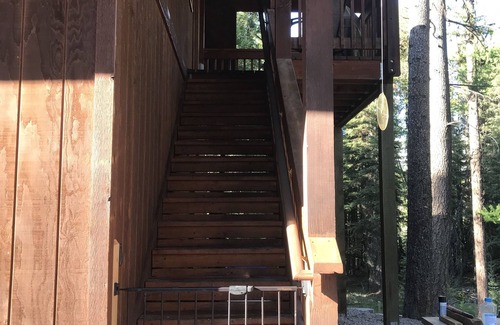 Condon Apartment | Bear Track apartment in the Swan Valley Montana