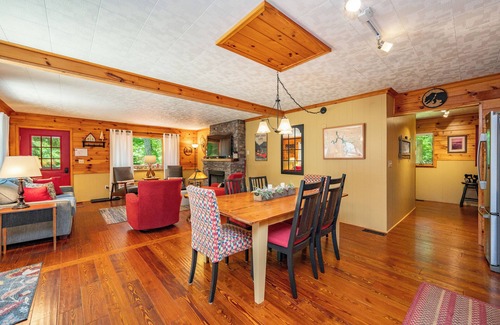 McHenry House | Bear Tracks: Lake Area, Dogs Welcome, Hot Tub, A/C, Fire Pit!