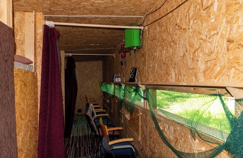 Vinni Parish Cabin | Bear Watching and Photography Hide