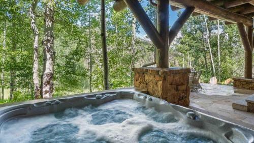 Edwards House | Bearberry Lodge
