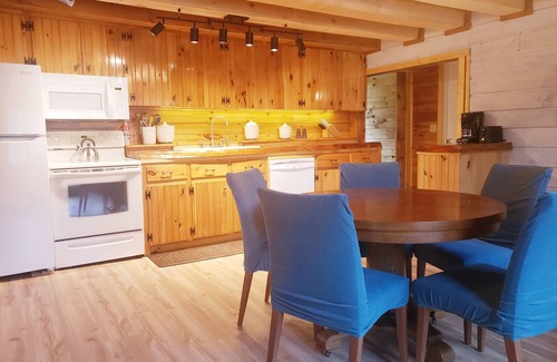Sunday River Area Cabin | Bearbrook: A Cozy Mountain Cabin, hiking and outdoor adventures await you!