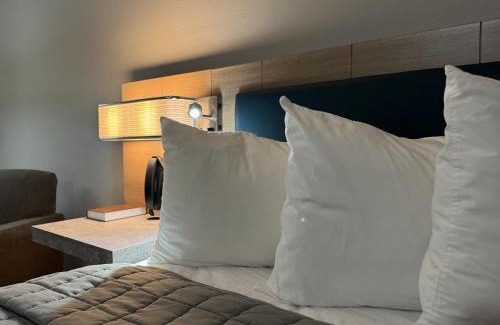 Maryville Hotel | Bearcat Inn and Suites